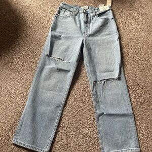 Abercrombie & Fitch The 90’s Straight Ultra High Rise - ripped style